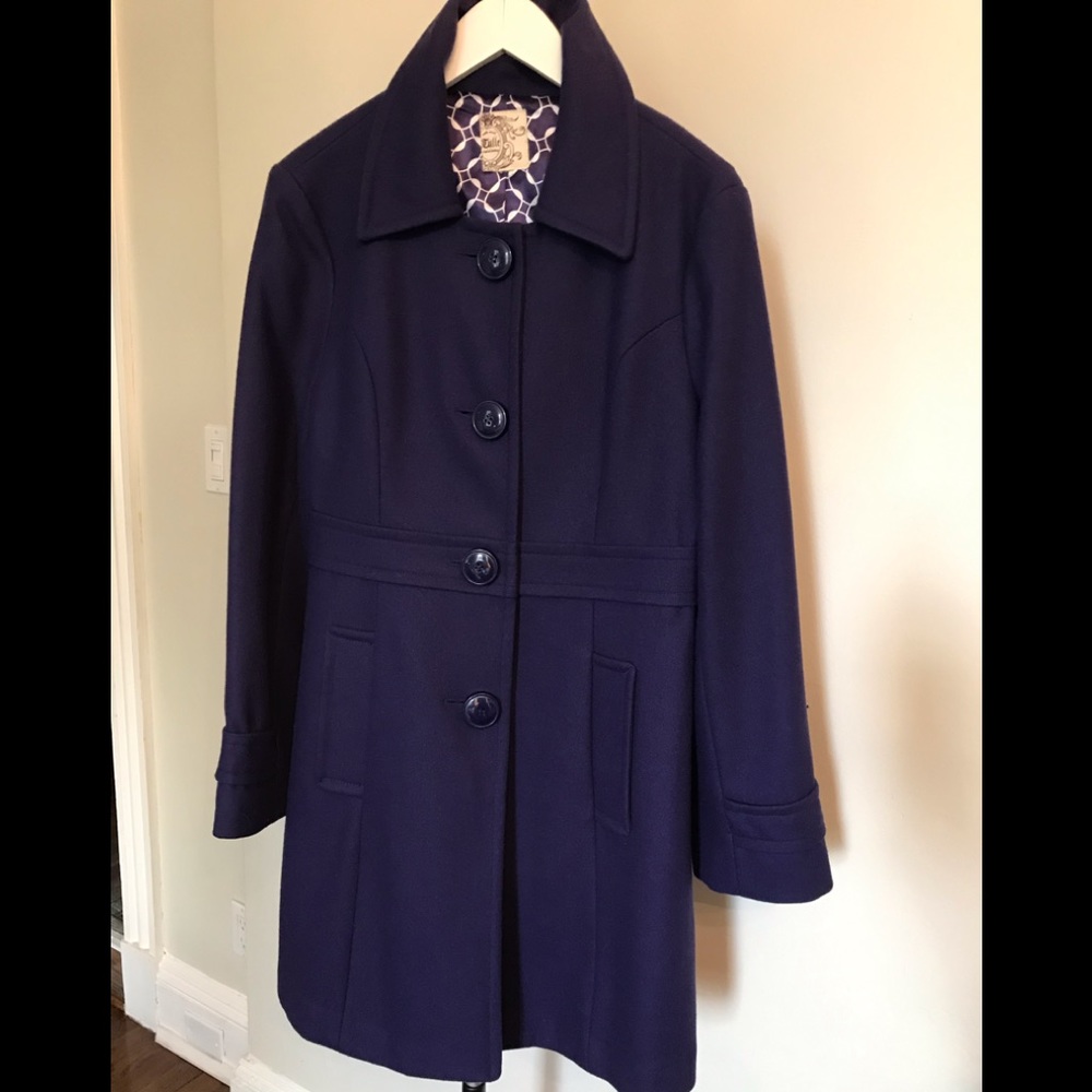 Tailored Wool Coat Lovely Grape Color, lining is so pretty! (worn once)